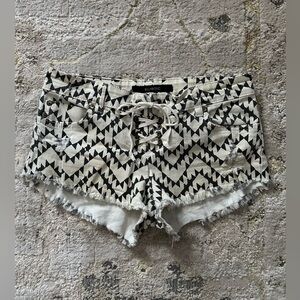 Festival Low-Waisted Shorts